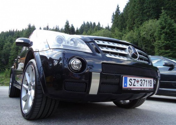 Small session tuning that offers us a big Mercedes ML 63 AMG just reviewed 
