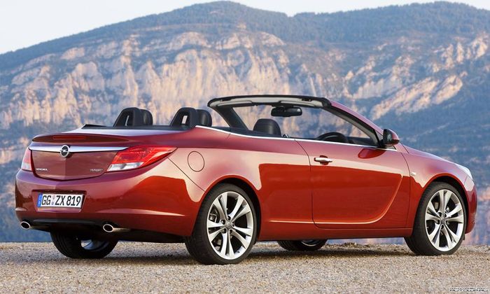 Insignia Coupe Insignia Twintop Le Grand Coupe Et Le Grand Cabriolet D Opel En 11