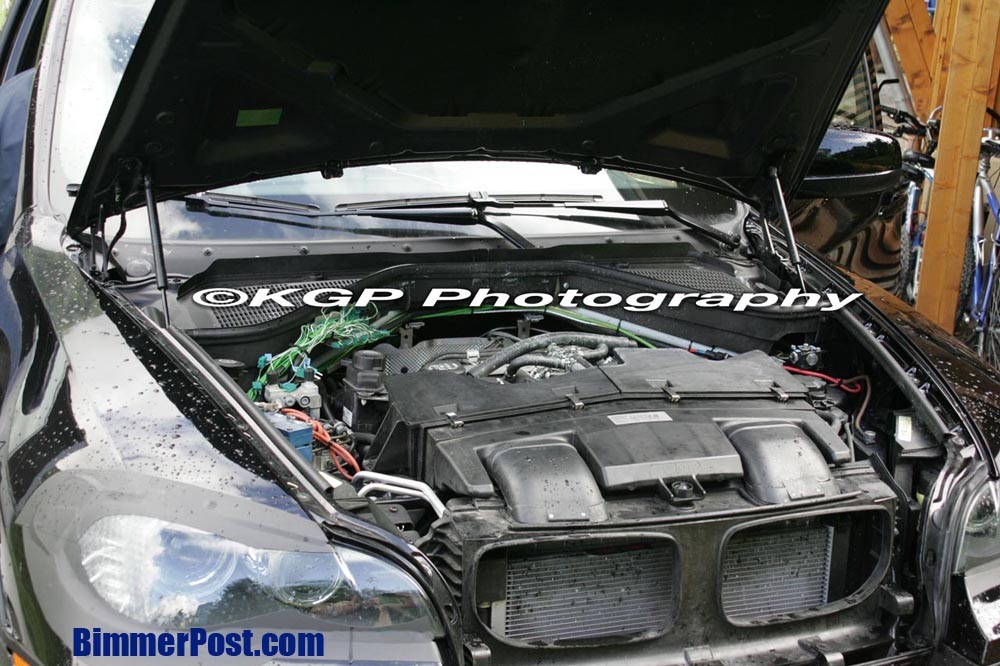 BMW X5is - Photo du futur moteur ?