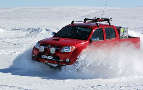 Top Gear Polar Special : une virée au Pole Nord en Toyota Hilux
