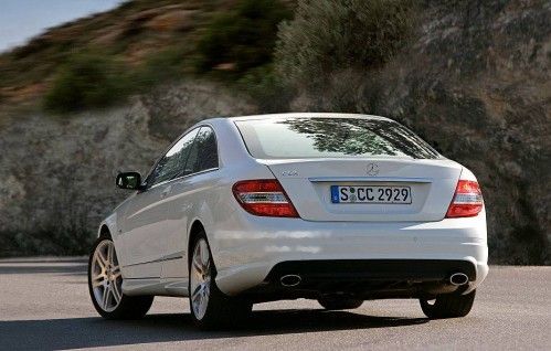 2011_mercedes_benz_c_class_coupe_preview
