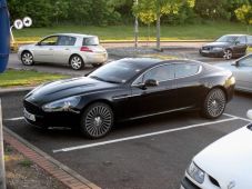 aston-martin-rapide