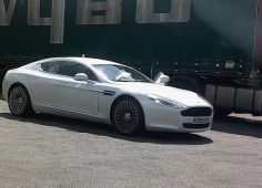 Aston-Martin-Rapide-1