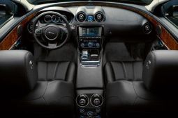 intérieur de la nouvelle jaguar XJ