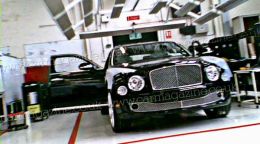 BentleyArnage2010spyphot