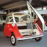 BMW_Isetta_300_1955_bicolore_en _concession