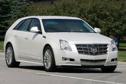 Cadillac_CTS_Sportwagon_01