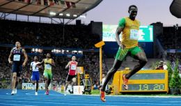 Usain_Bolt_200m