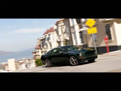 Mustang Bullit 2008 dans les rues de S.Francisco