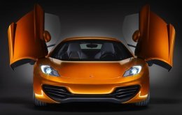 McLaren-MP4-12C-05