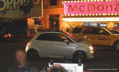 Fiat-500-Times-Square-1