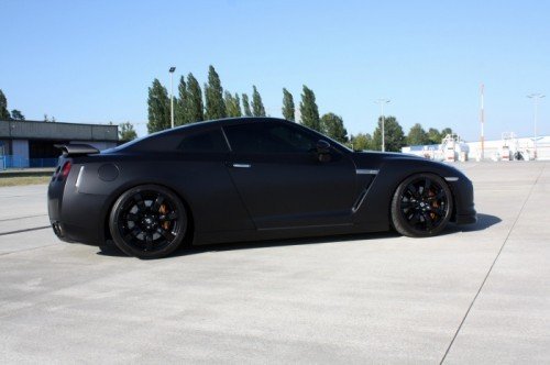 Nissan-GT-R-Avus-Performance-4