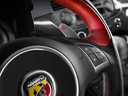 big_abarth695tributoferrari06