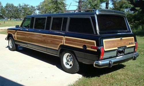 grand-wagoneer-limo-large-6