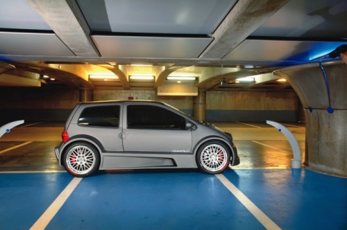 Renault-Twingo-Trophy-V8-2