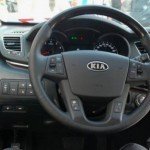 kia cadenza.6