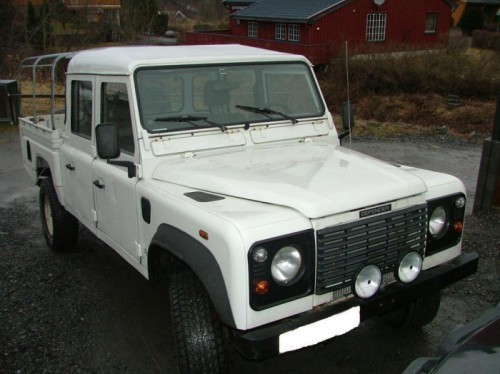 land_rover_defender-