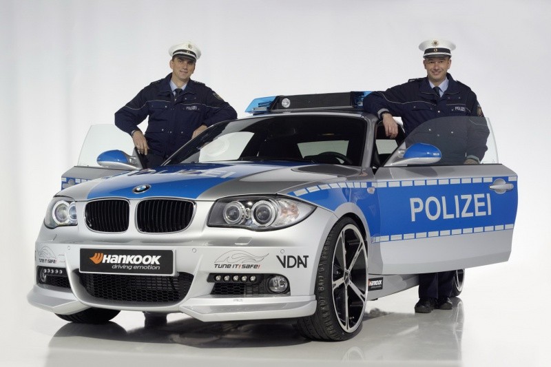BMW-123d-Coupe-Police-Car-33