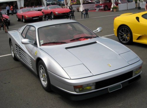 Ferrari_Testarossa_1