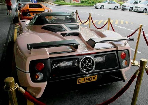 pink_pagani_zonda-2