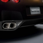 2011-Nissan-GT-R-SpecV-28
