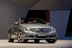 36-2010-mercedes-benz-e-class-cab