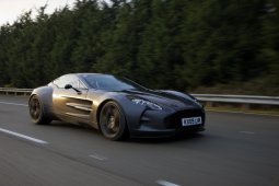 aston-martin-one-77_3