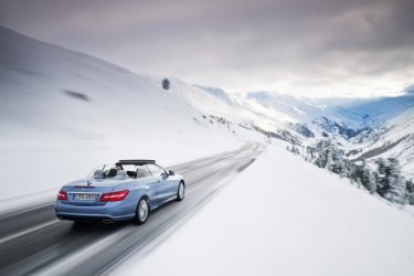 Mercedes-Benz-E-Class-Convertible-31