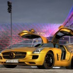 Mercedes_SLS_AMG_Desert_Gold_en_G55_AMG_14