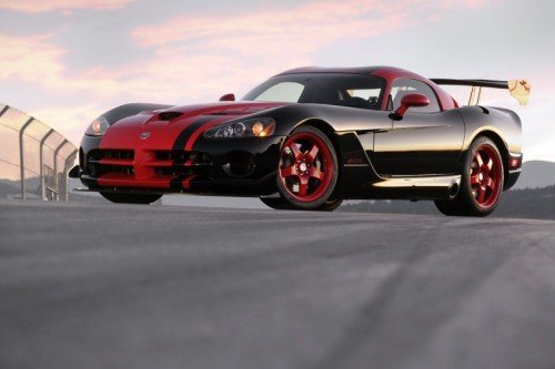 2010-Dodge-Viper-ACR-1-33-2