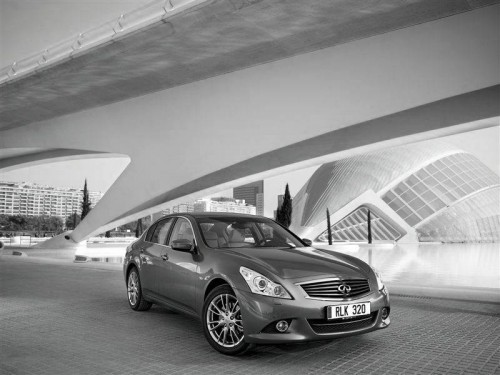 infiniti_g37_2010_03