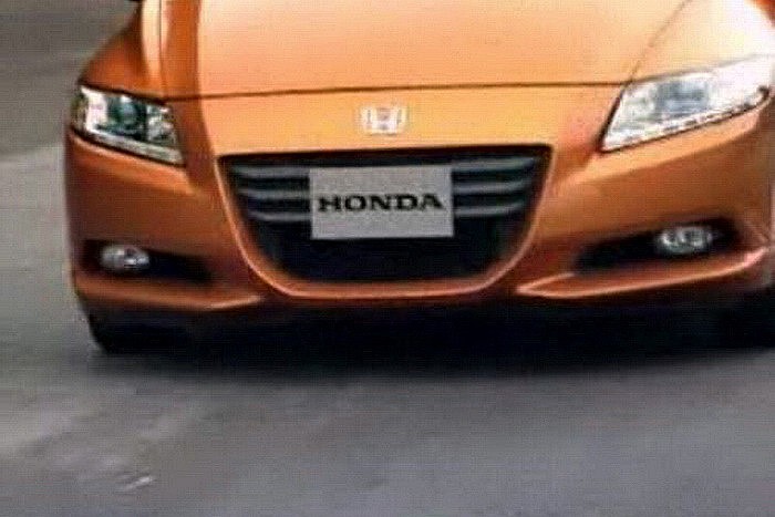 2011-Honda-CR-Z-Hybrid-12