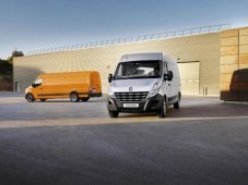 Renault-Master-12