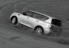 Nissan-Patrol_2010