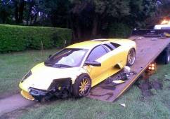 lamborghini_wrecked_1