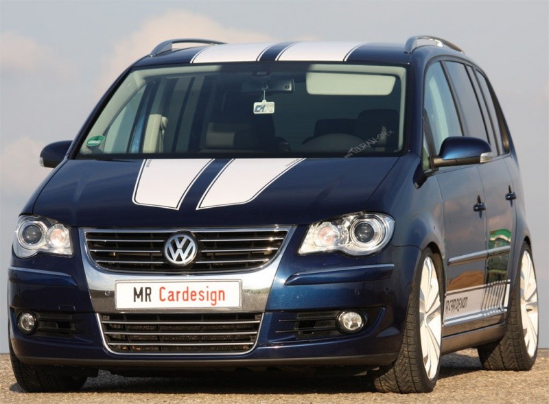 MR-Car-Design-Volkswagen-Touran-1