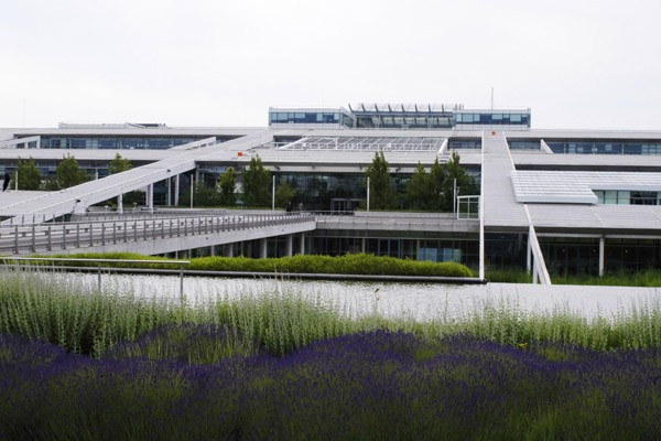 renault-technocentre-guyancourt