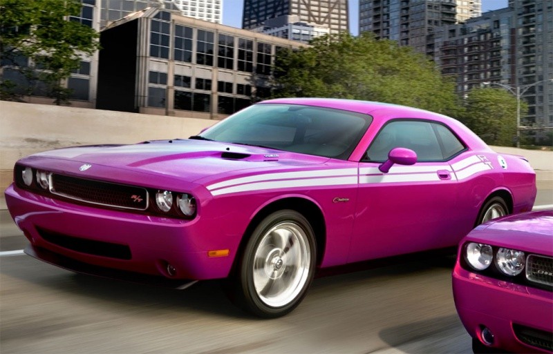 Dodge Challenger Furious Fuschia : Furieusement rose ou furieusement "...