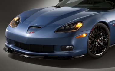 2010_Chevrolet_Corvette_Z06_Carbon-Edition_03