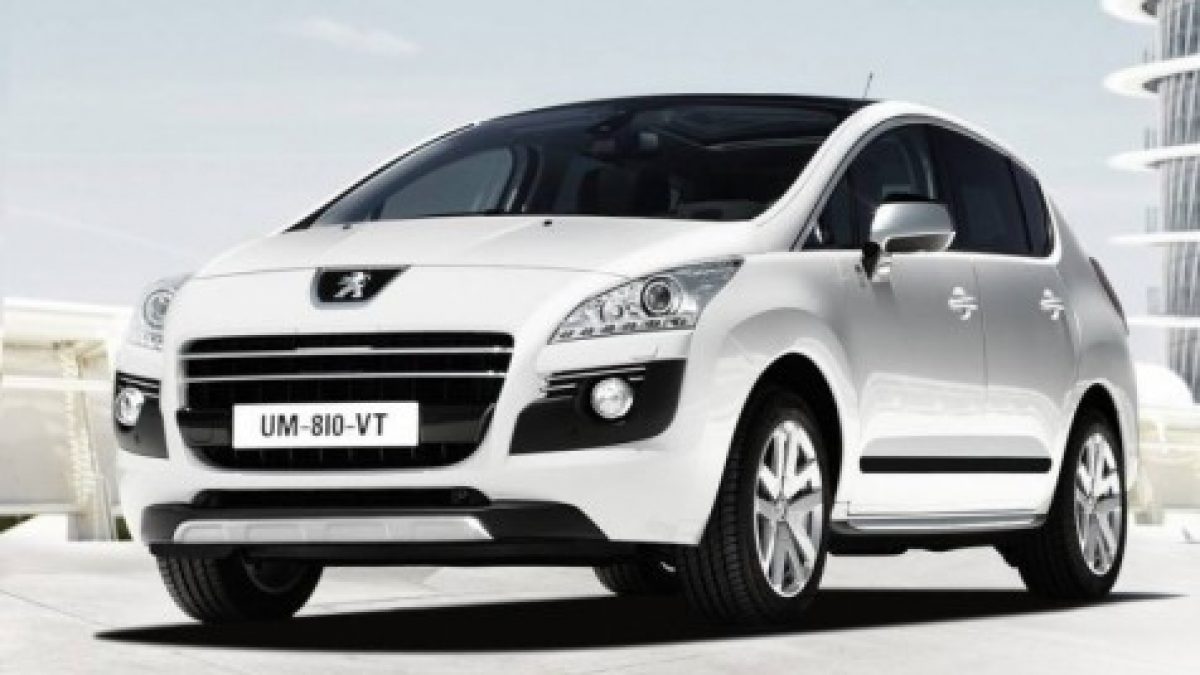 Peugeot 3008 Hybrid4 Le Premier Crossover Diesel Hybride Du Marche