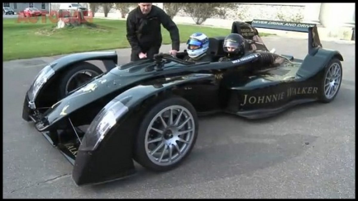 Caparo T1 Part 2 Apres La Version Blanche La Version Noire Video