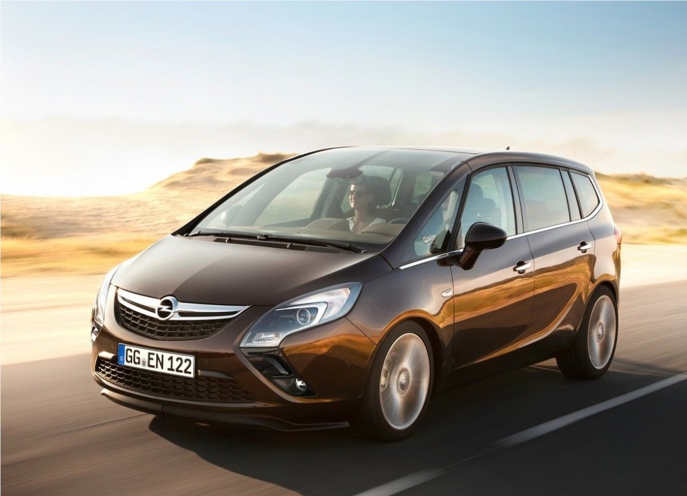 Opel Zafira Tourer 2012 : Tout nouveau et tout beau (vidéo)
