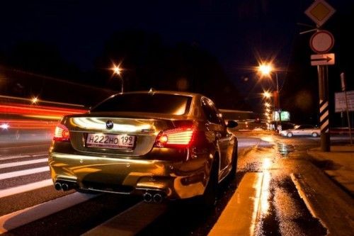 BMW M5 Gold