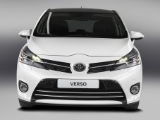 toyota_verso