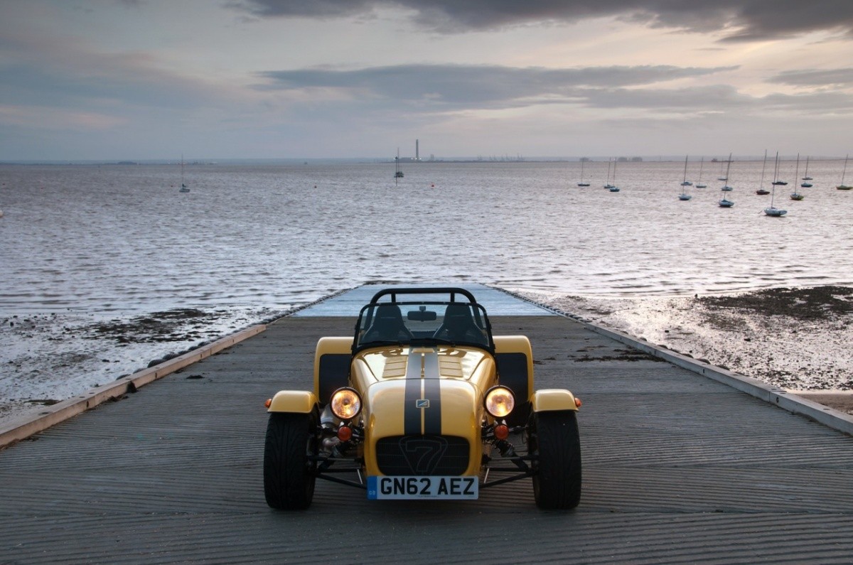 Caterham-Seven-Supersport-R