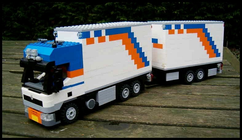 Lego Renault Premium