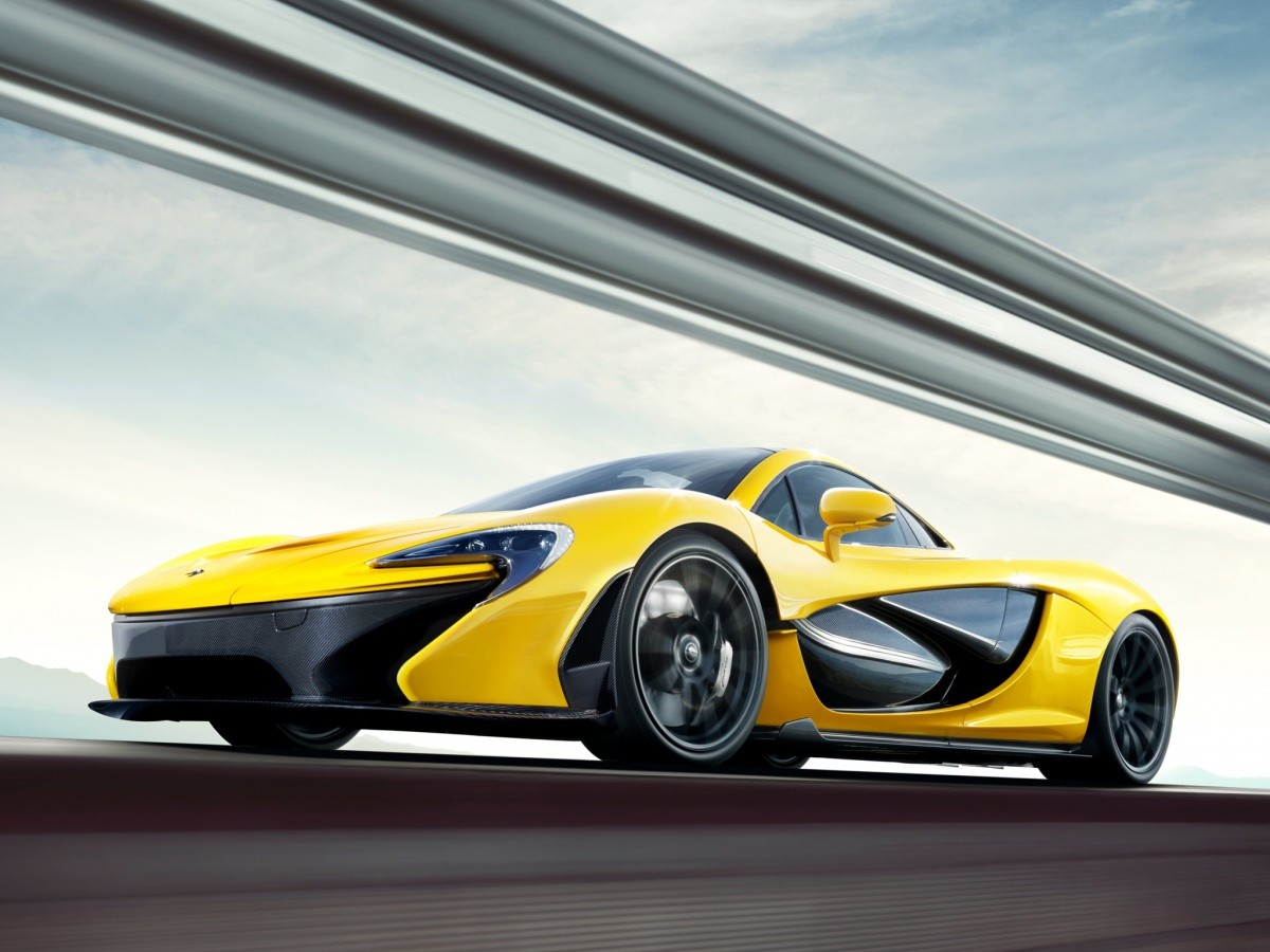 mclaren P1