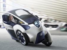 TOYOTA_IROAD_01_GMS_2013__mid[1]