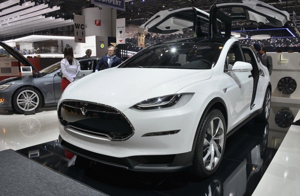 Tesla Model X