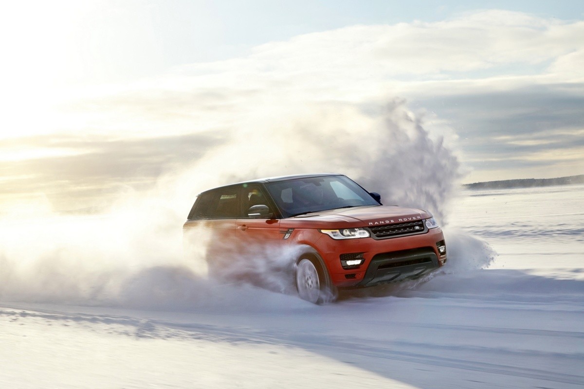 lr_range_rover_sport_dynamic_27new